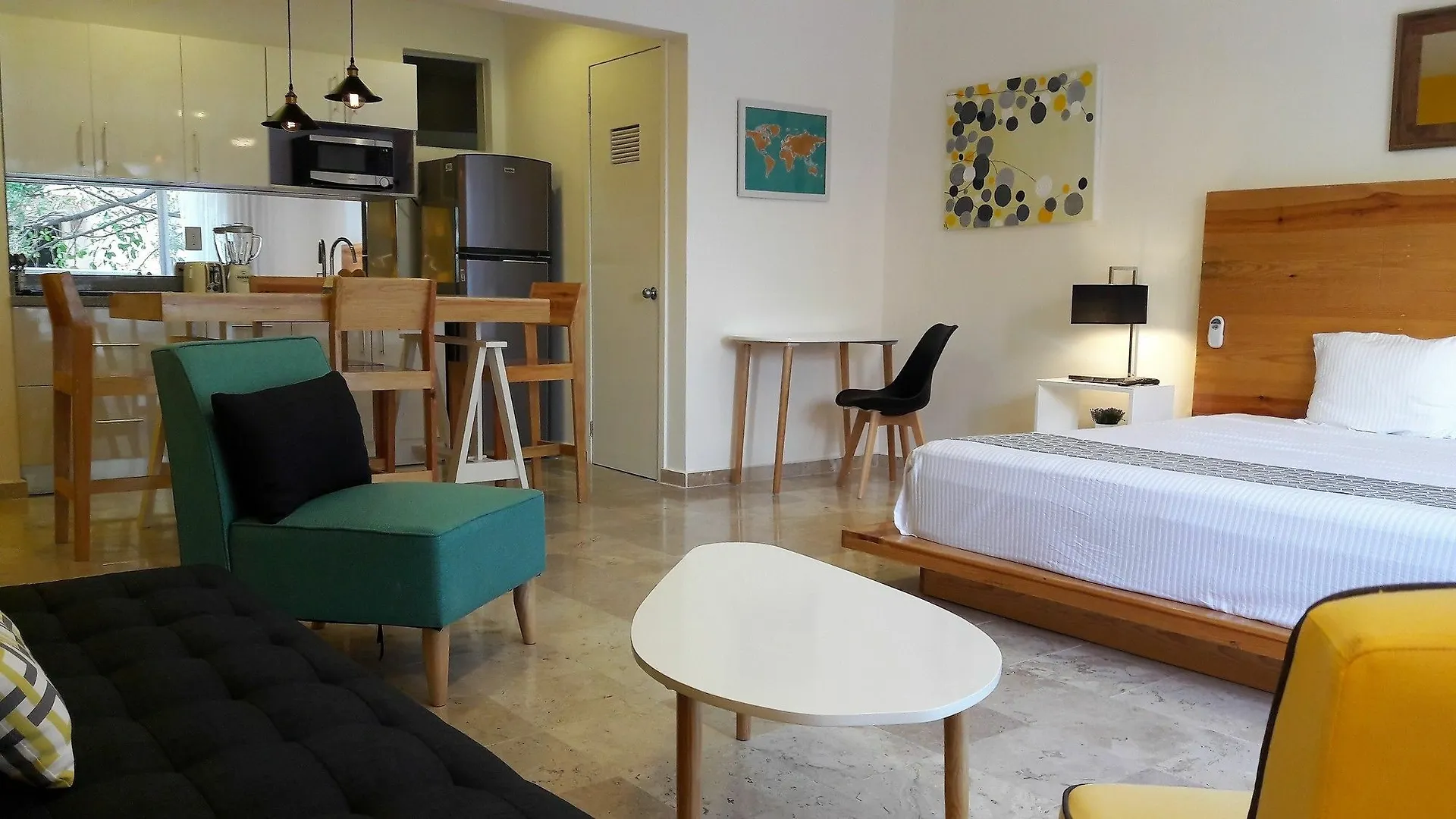 Quinta Bis Front King By Sunandsea Playa del Carmen Mexiko